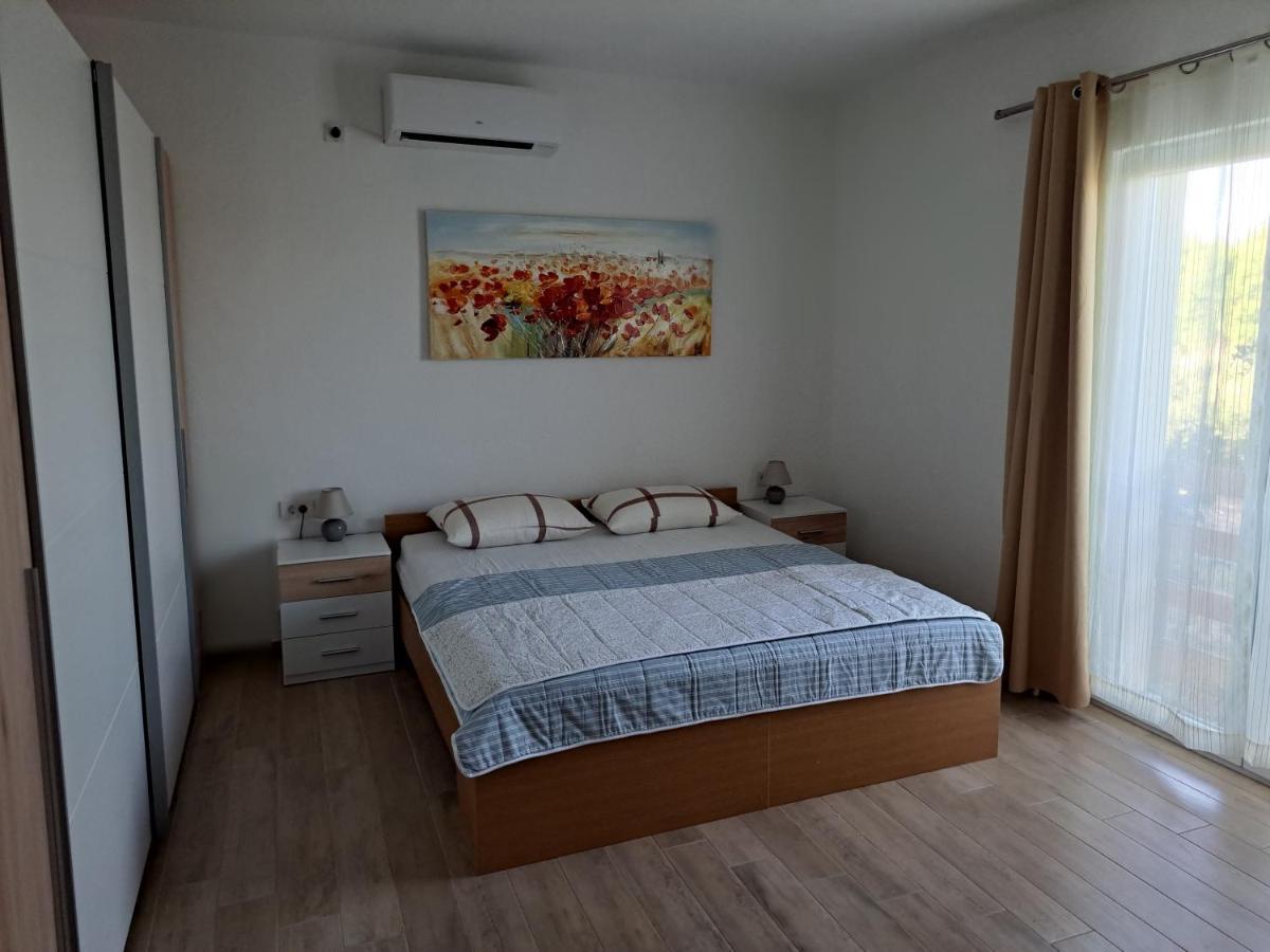 Apartment Marella Skradin Esterno foto